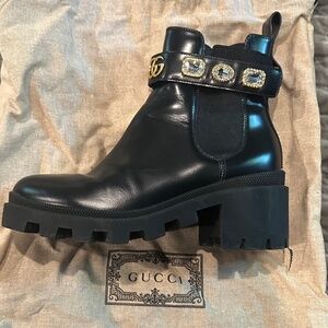 GUCCI WORN 3 times